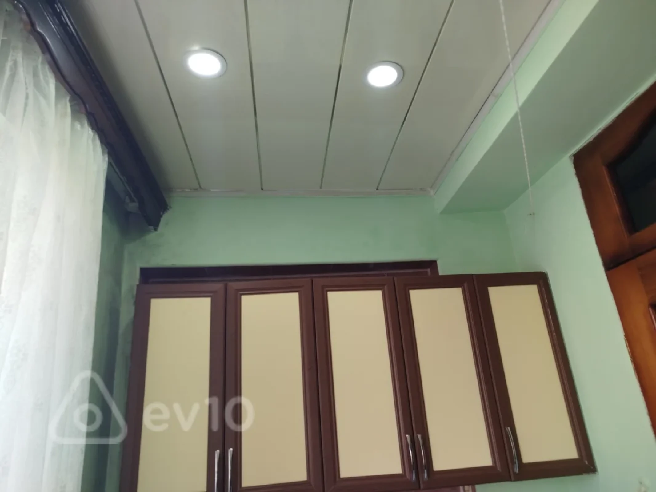 Kirayə verilir 1 otaqlı köhnə tikili 20 m²