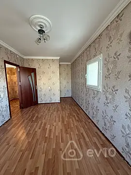 Kirayə verilir 2 otaqlı köhnə tikili 50 m²