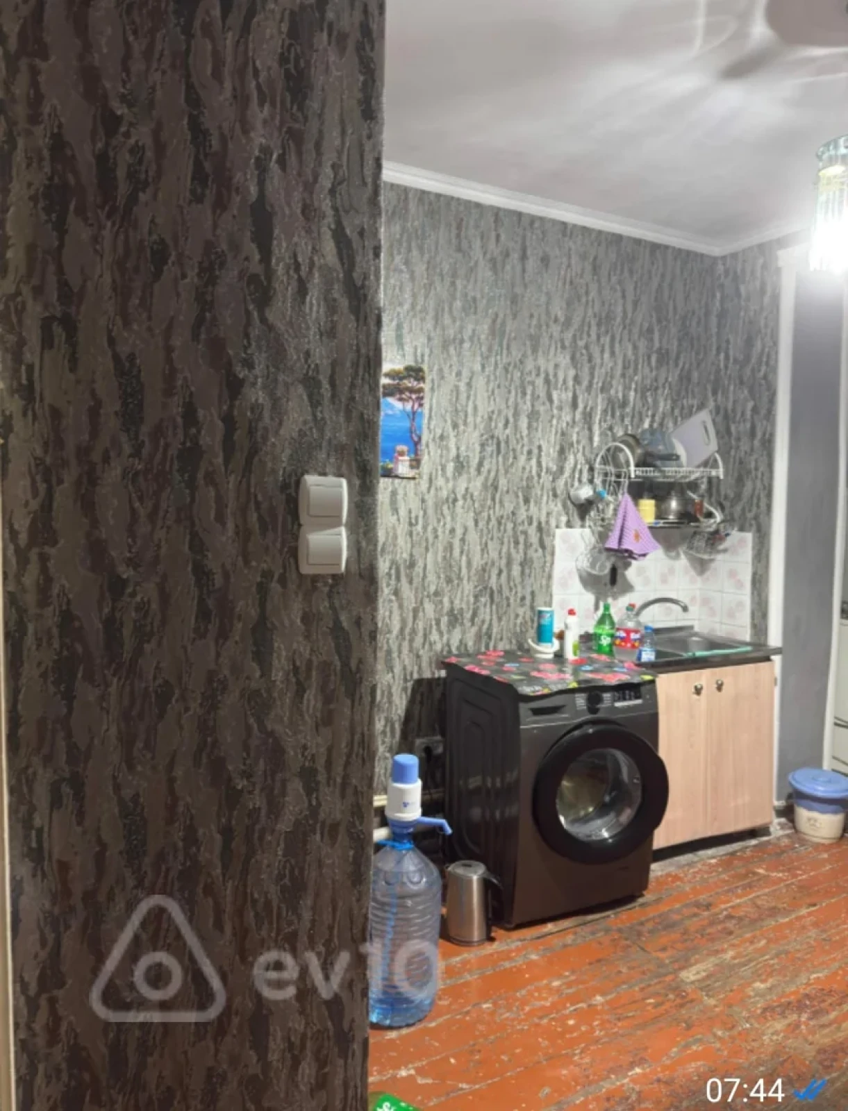 Kirayə verilir 3 otaqlı köhnə tikili 120 m²