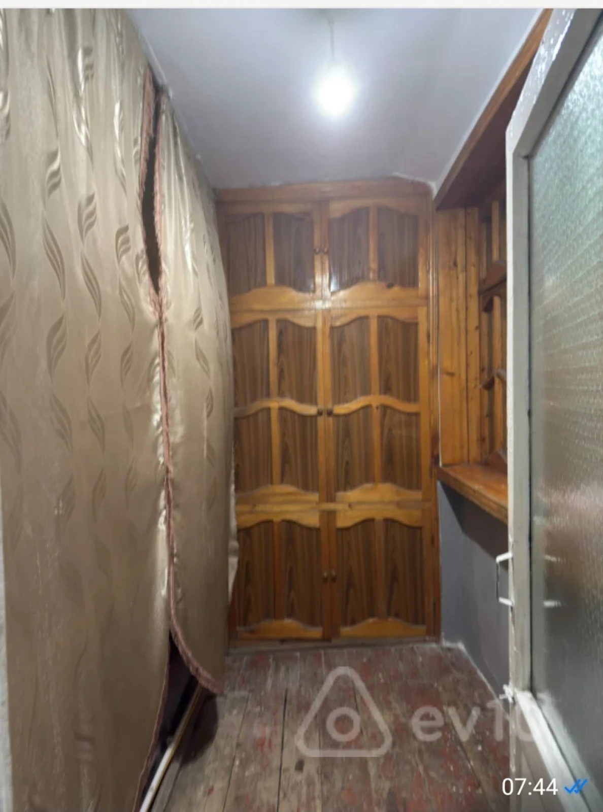 Kirayə verilir 3 otaqlı köhnə tikili 120 m²