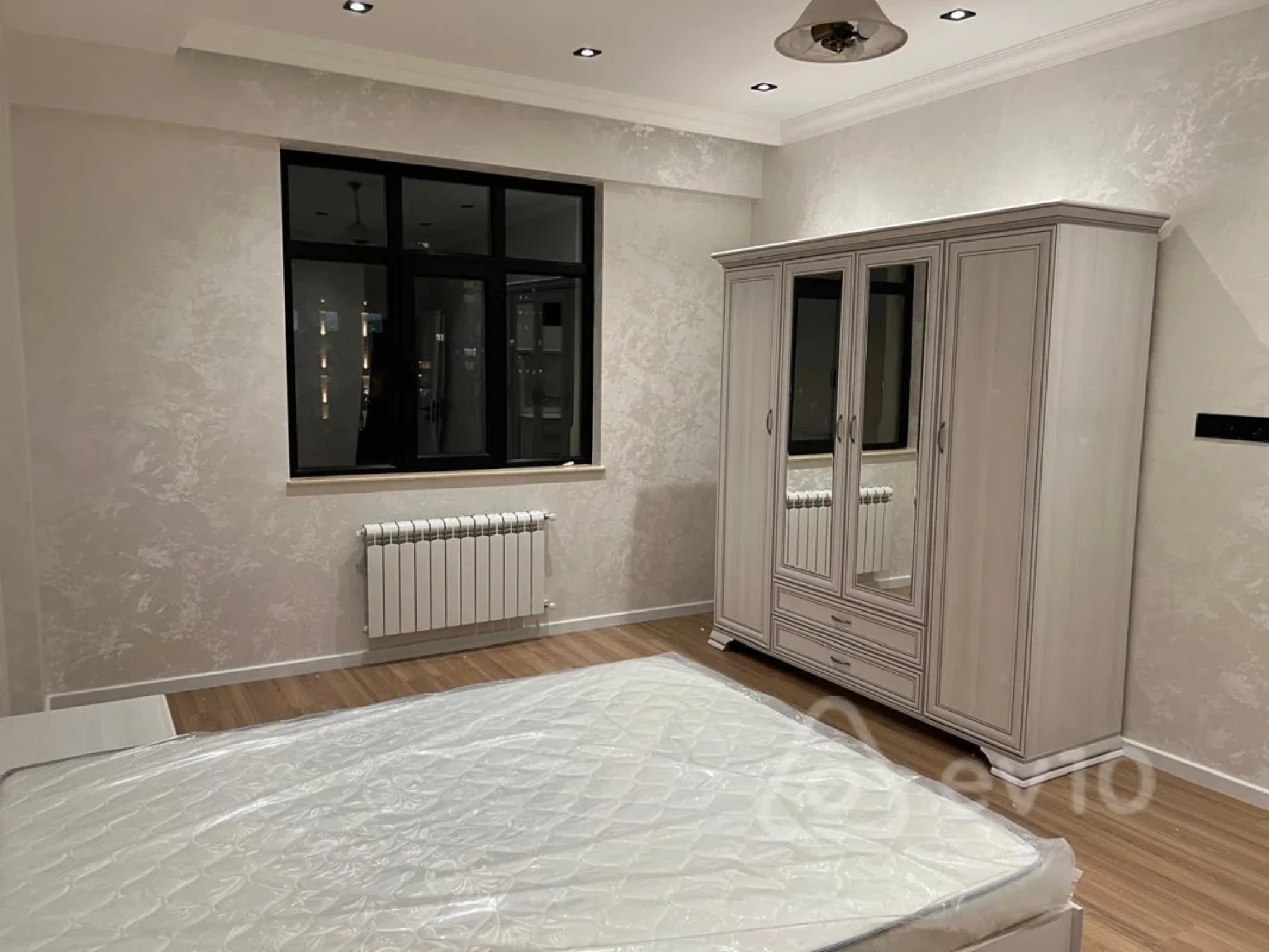 Kirayə verilir 3 otaqlı yeni tikili 113 m²