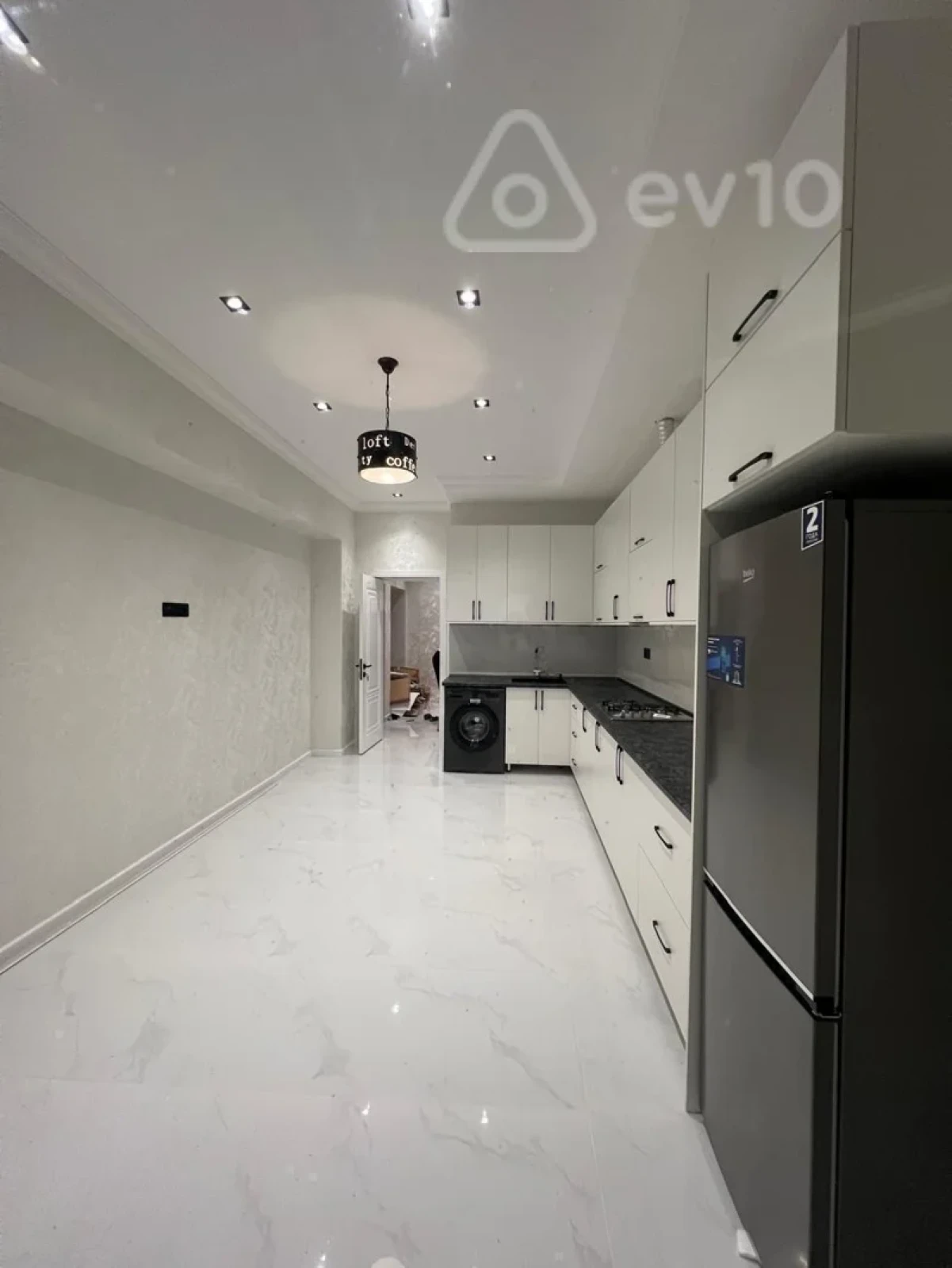 Kirayə verilir 3 otaqlı yeni tikili 113 m²