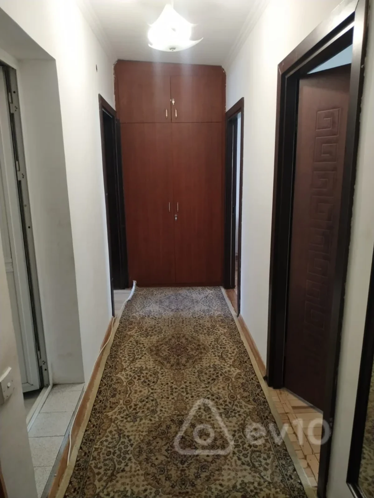 Kirayə verilir 3 otaqlı köhnə tikili 65 m²