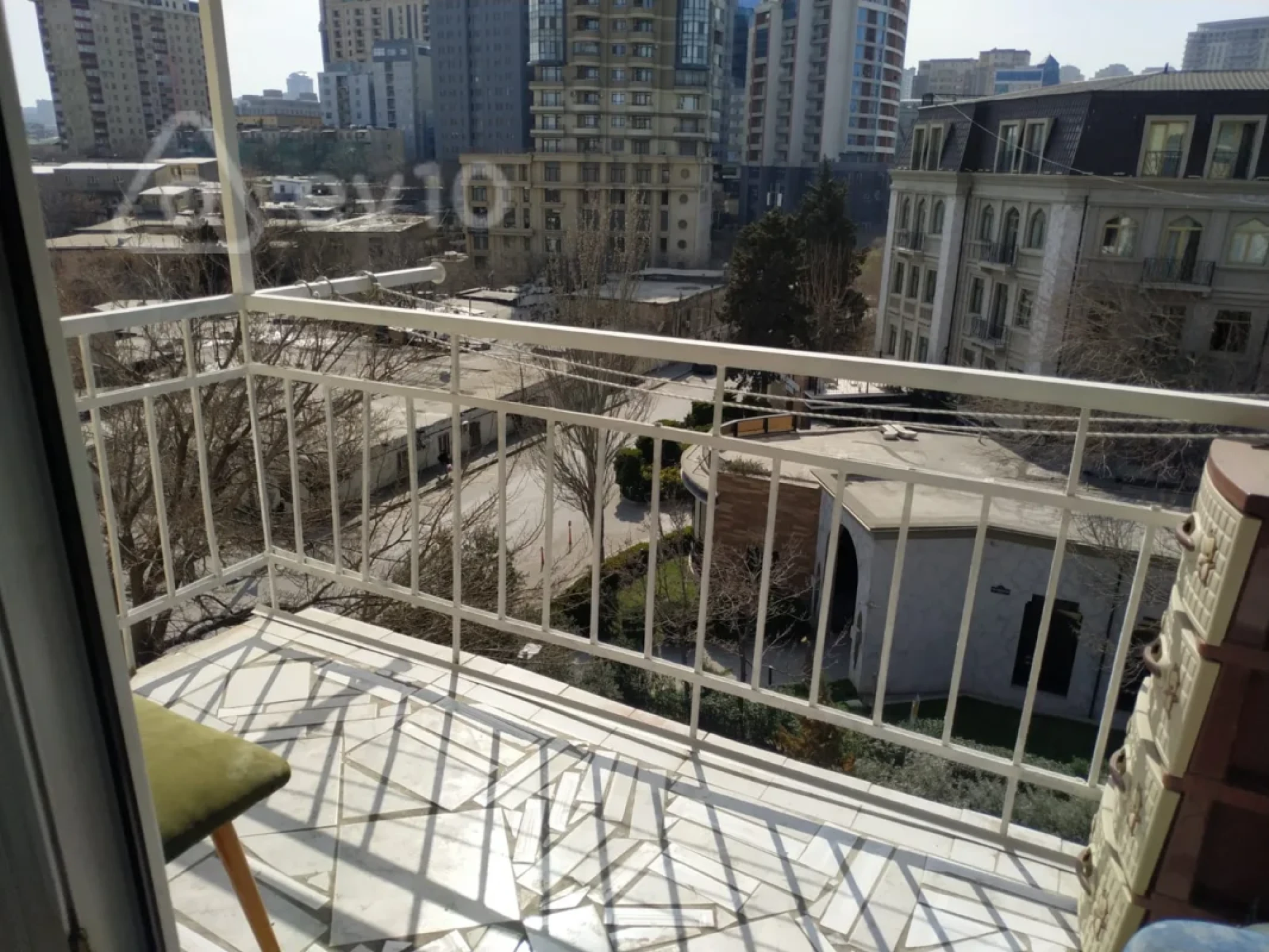 Kirayə verilir 3 otaqlı köhnə tikili 65 m²