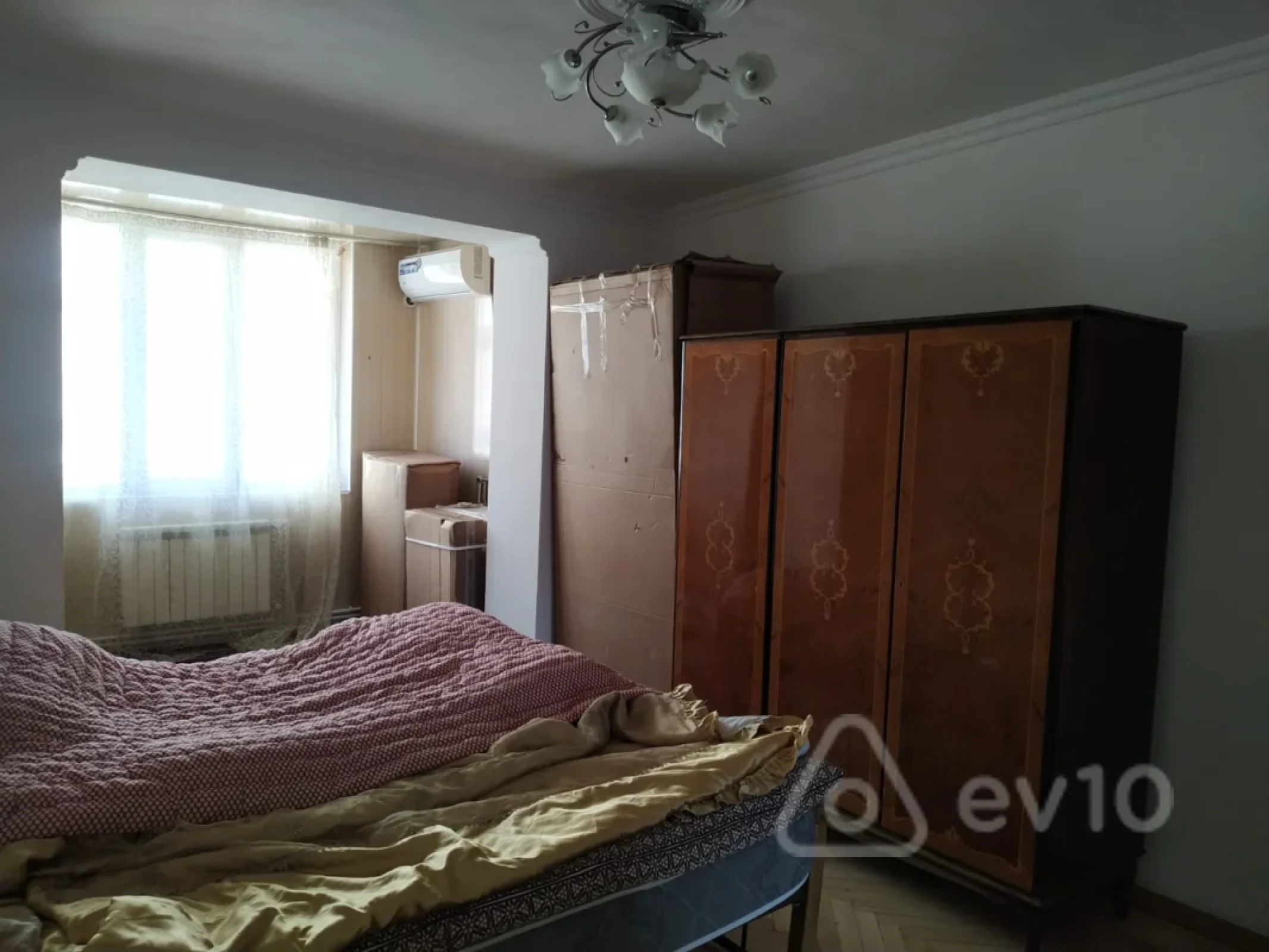 Kirayə verilir 3 otaqlı köhnə tikili 65 m²