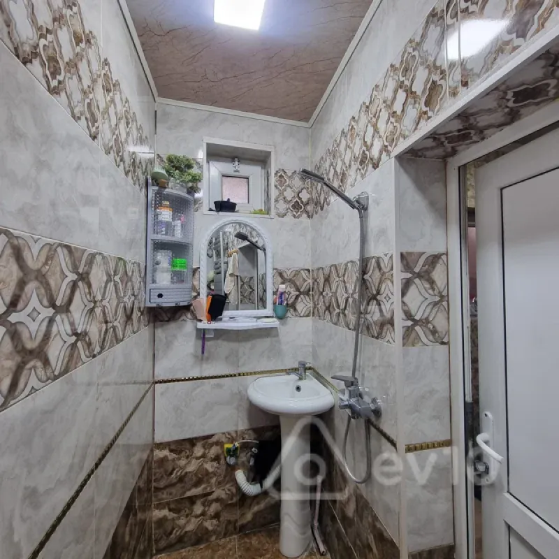 Satılır 2 otaqlı həyət evi 55 m²