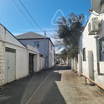 Satılır 2 otaqlı həyət evi 55 m²