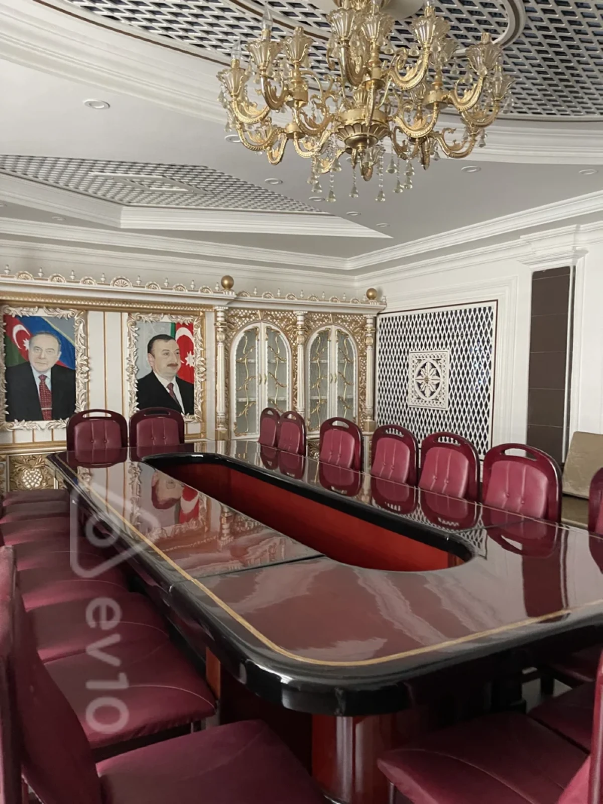 Kirayə verilir 1 otaqlı ofis 36 m²