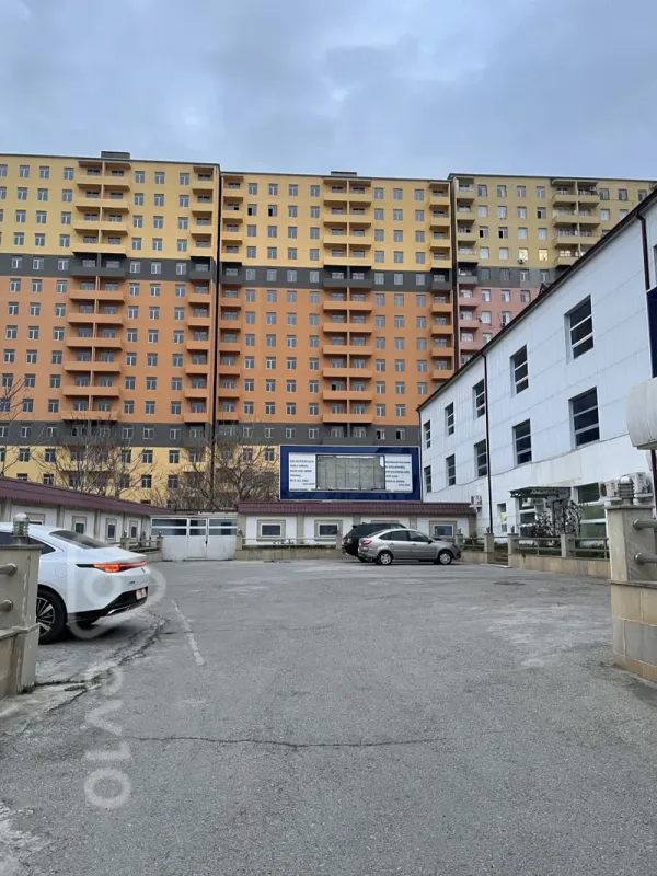 Kirayə verilir 1 otaqlı ofis 36 m²