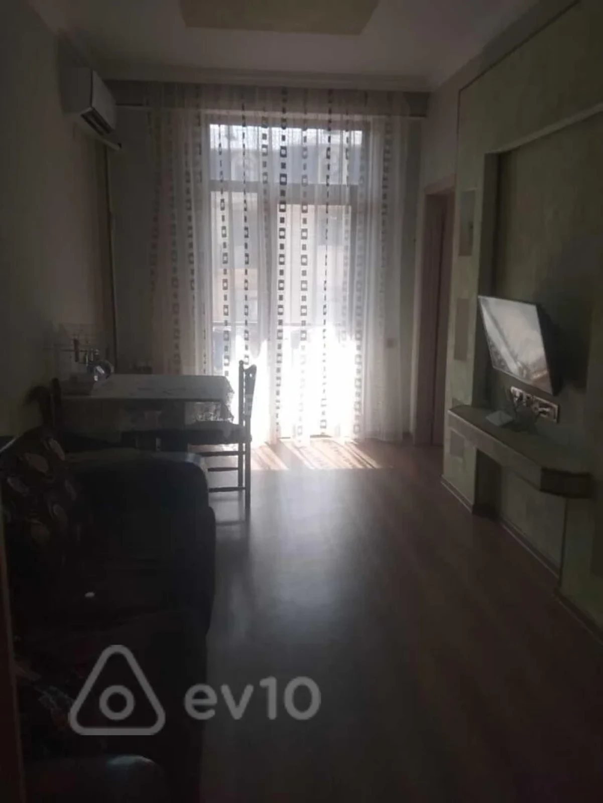 Kirayə verilir 3 otaqlı yeni tikili 75 m²
