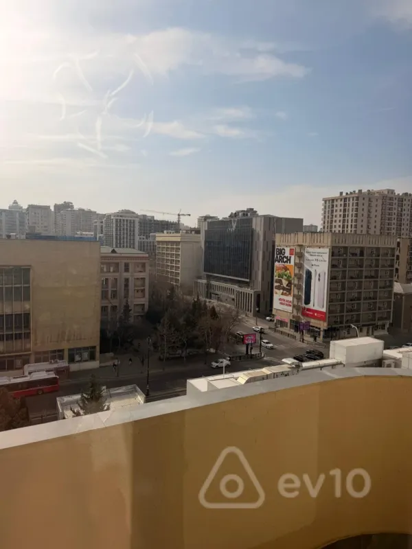 Satılır 2 otaqlı yeni tikili 70 m²