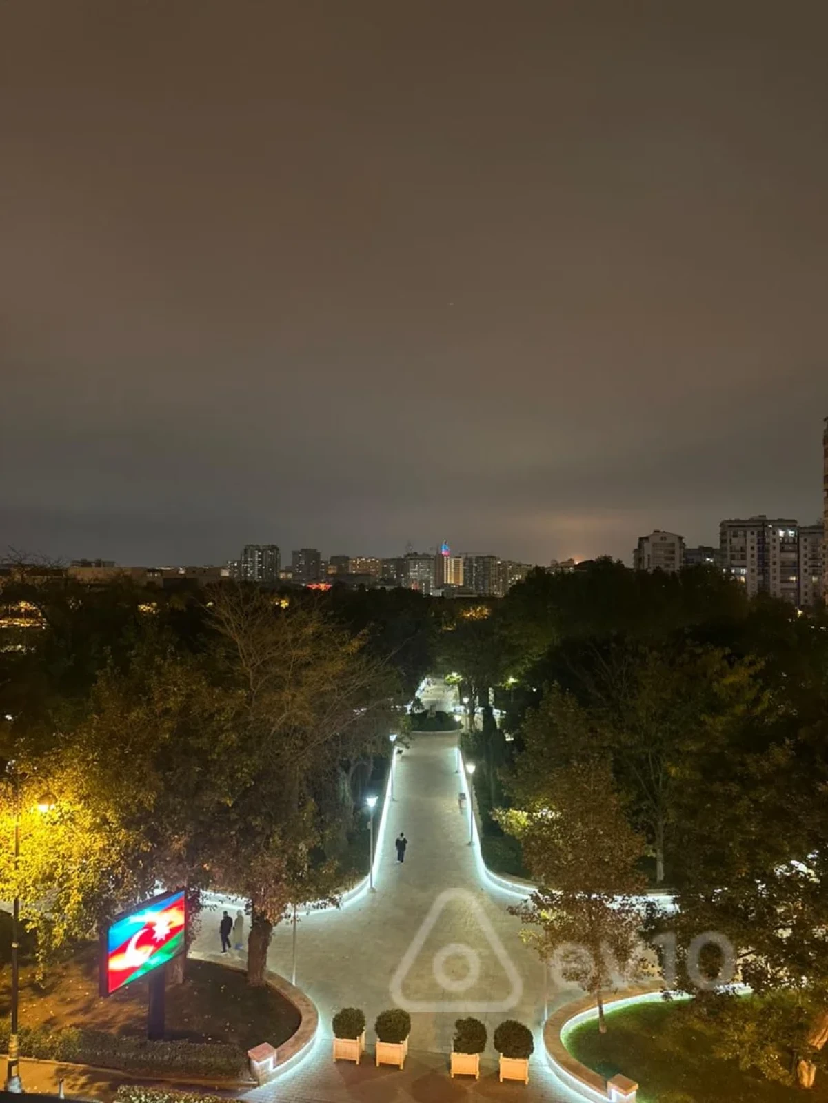 Kirayə verilir 3 otaqlı köhnə tikili 82 m²