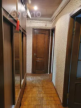 Satılır 4 otaqlı köhnə tikili 100 m²