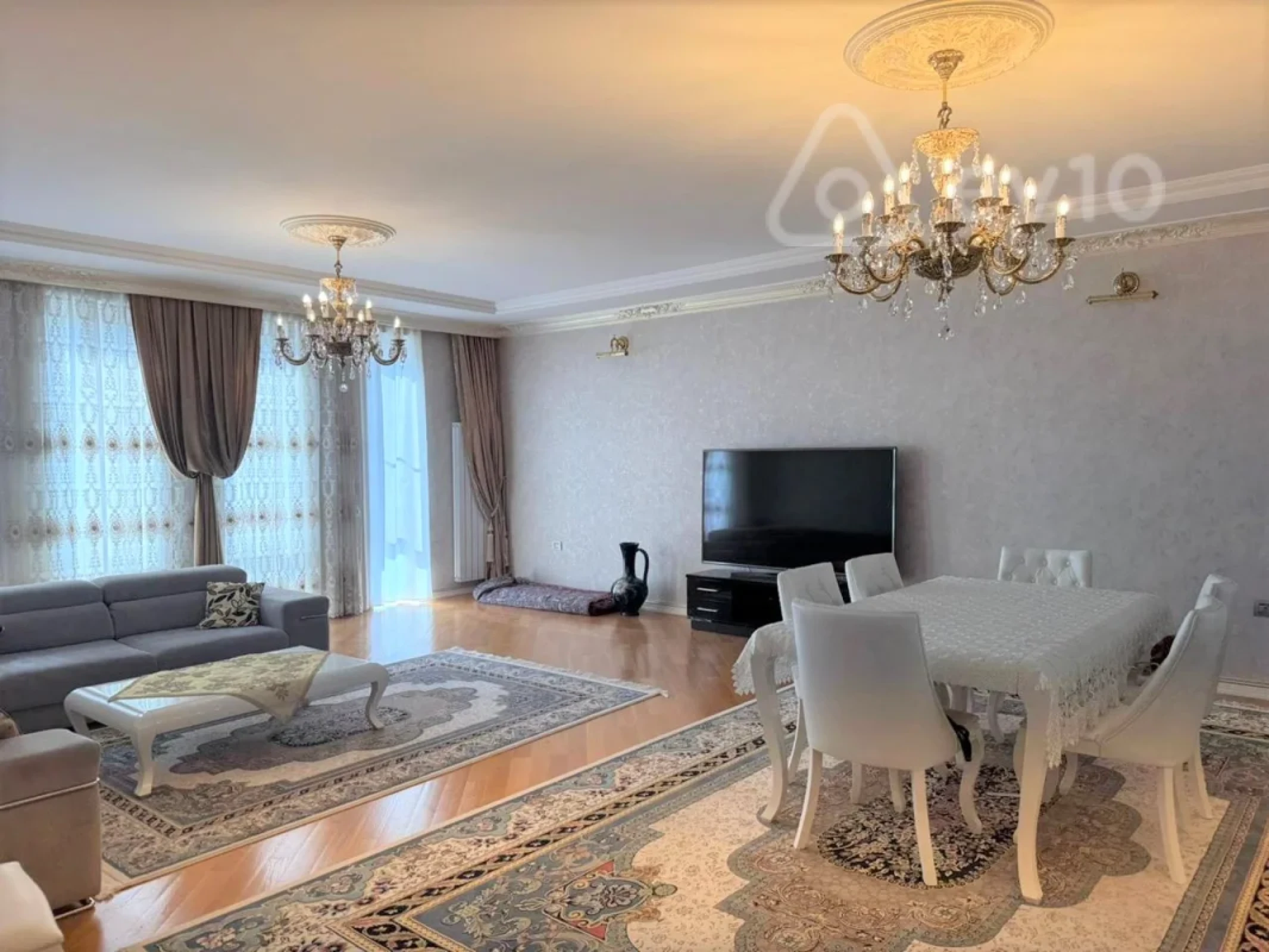 Satılır 4 otaqlı yeni tikili 197 m²