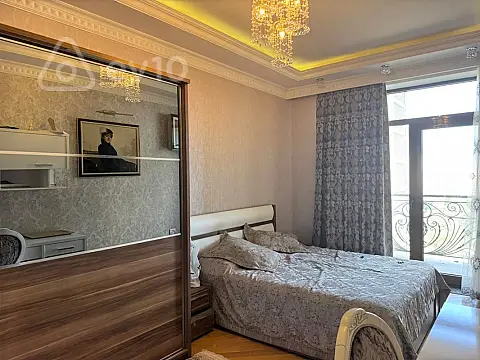Satılır 4 otaqlı yeni tikili 197 m²