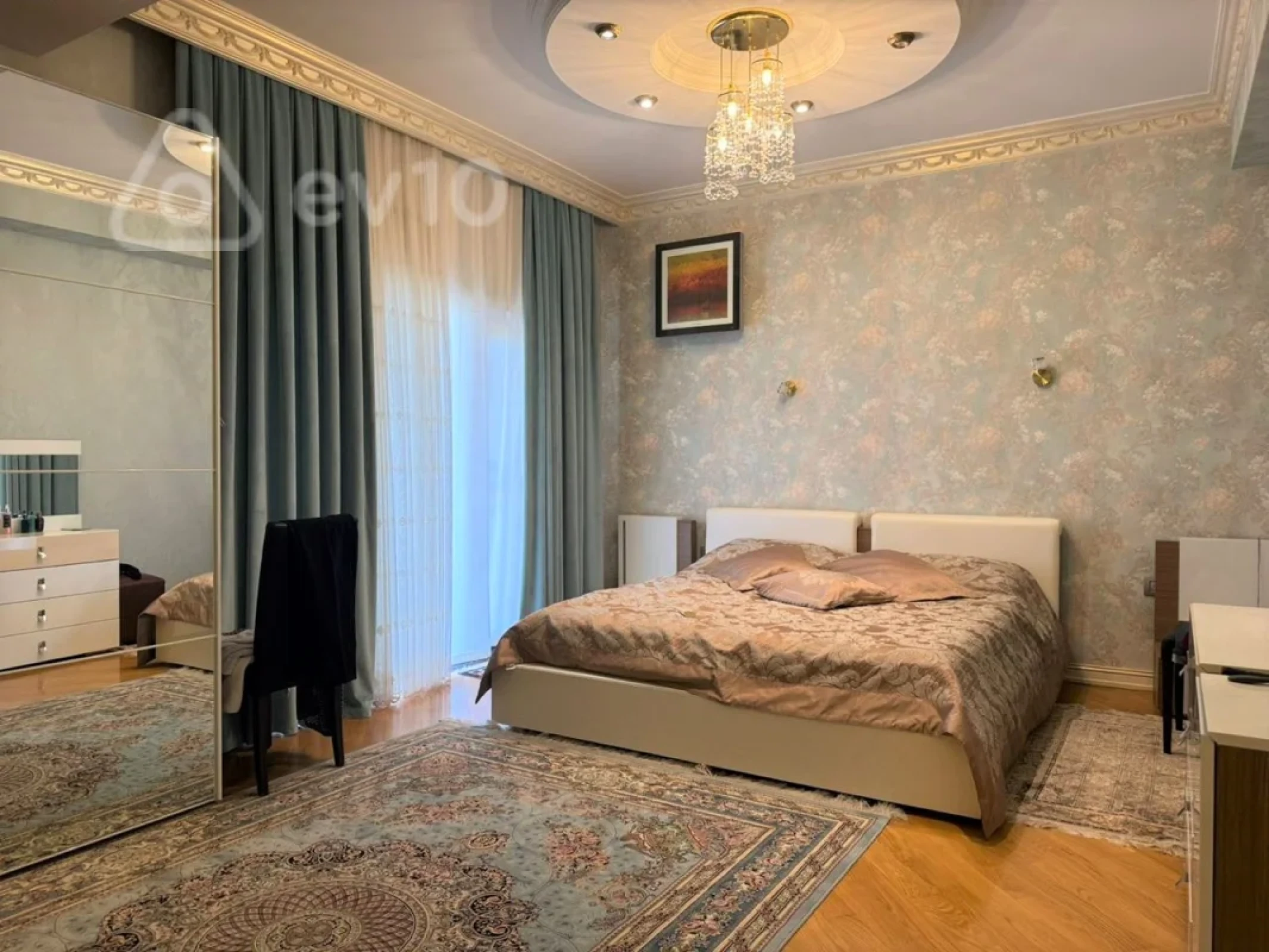 Satılır 4 otaqlı yeni tikili 197 m²