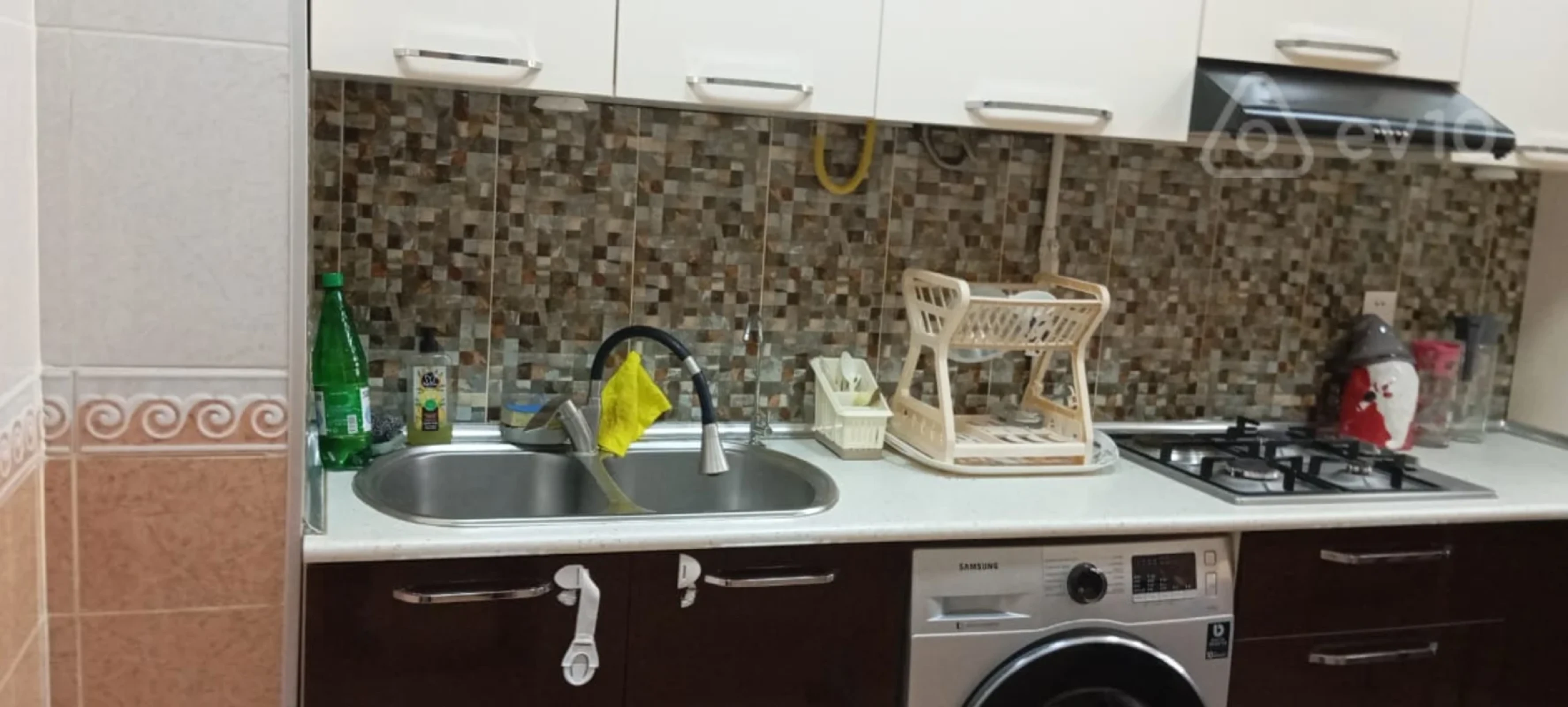 Kirayə verilir 3 otaqlı köhnə tikili 90 m²