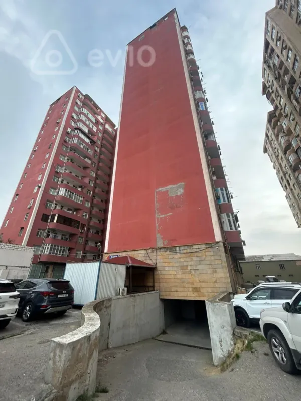 Satılır 3 otaqlı yeni tikili 95 m²