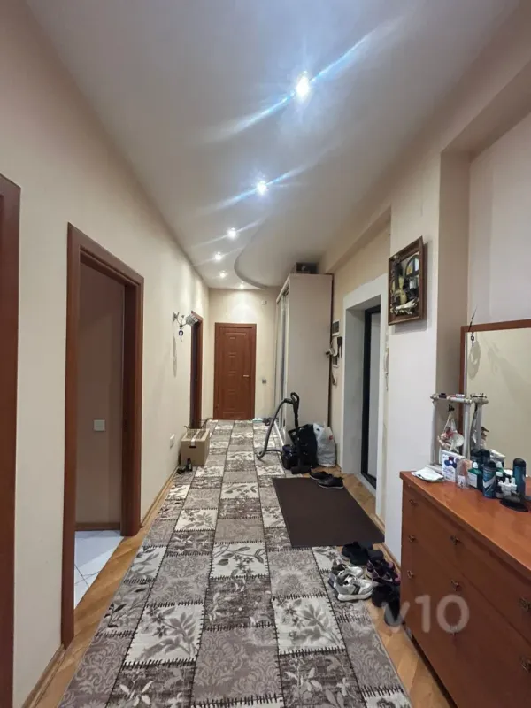 Satılır 3 otaqlı yeni tikili 95 m²