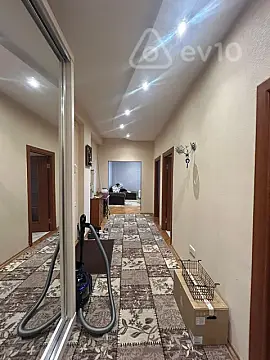 Satılır 3 otaqlı yeni tikili 95 m²