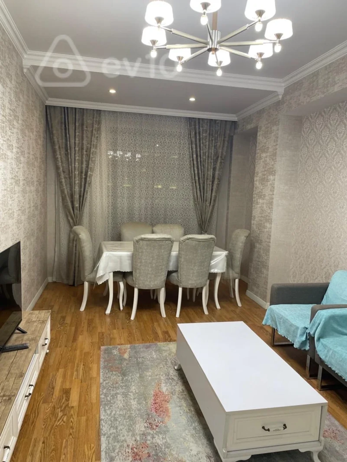 Kirayə verilir 2 otaqlı yeni tikili 70 m²