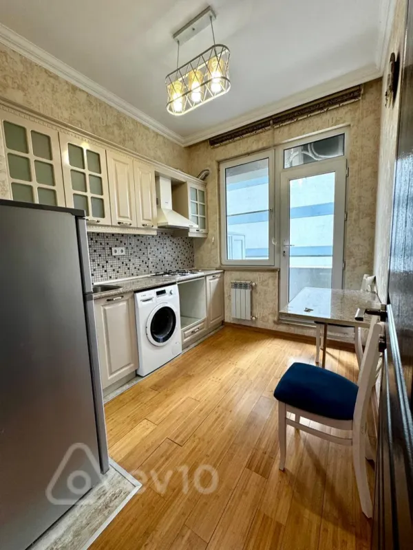 Satılır 2 otaqlı yeni tikili 55 m²