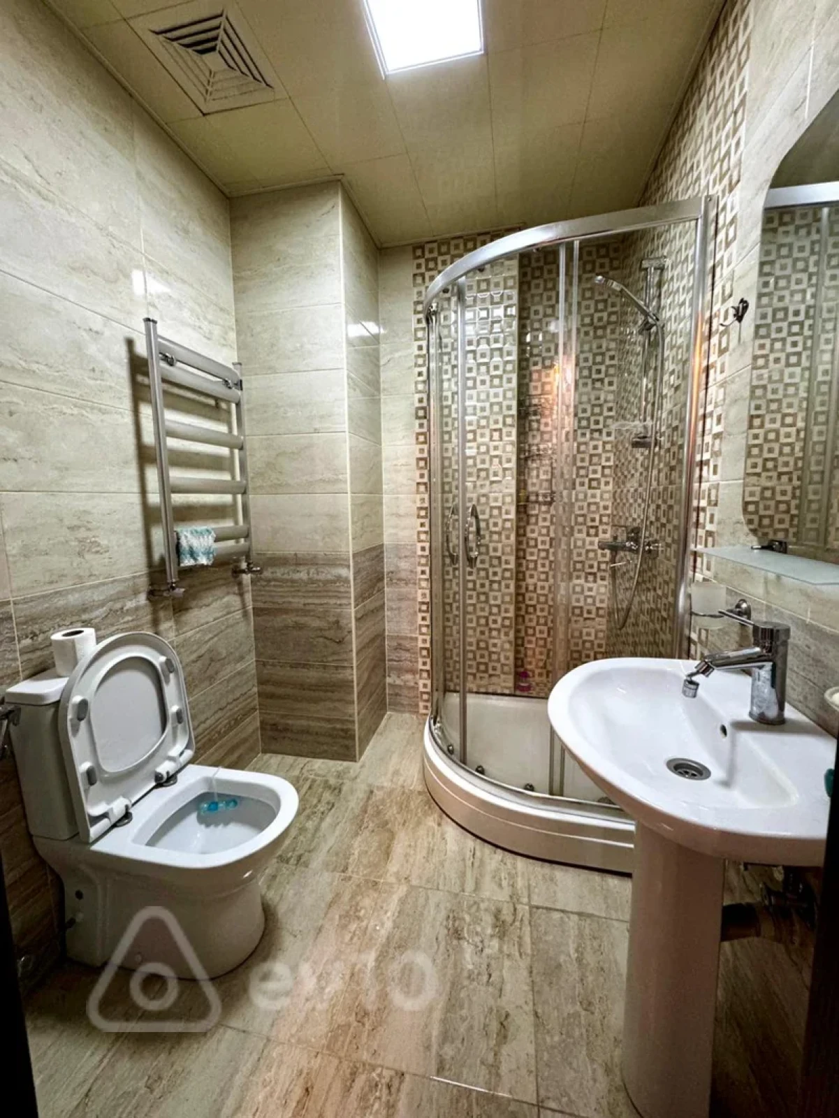 Satılır 2 otaqlı yeni tikili 55 m²