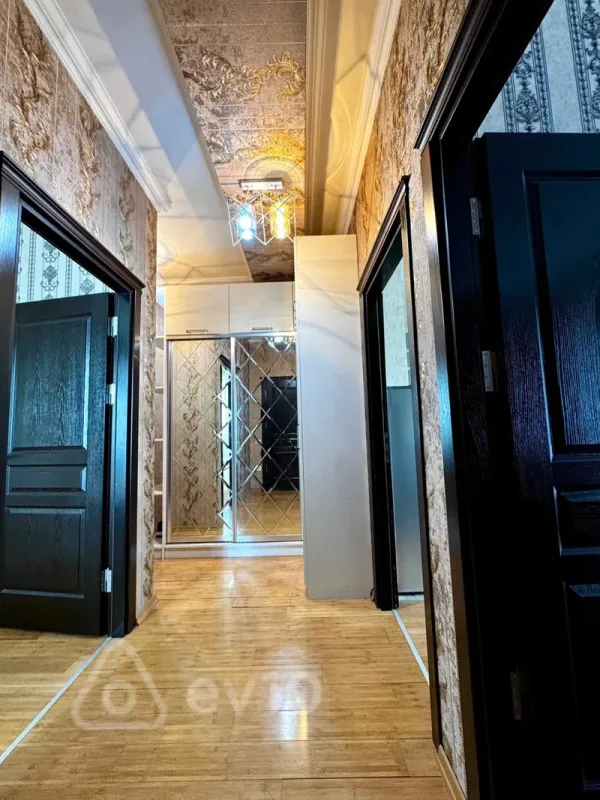 Satılır 2 otaqlı yeni tikili 55 m²