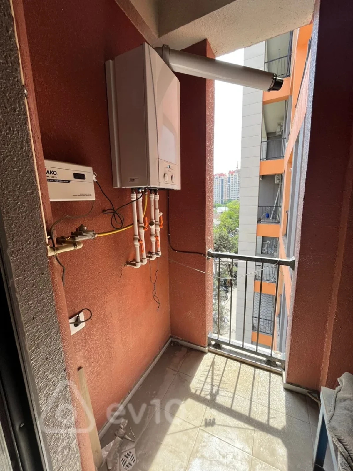 Satılır 3 otaqlı yeni tikili 65 m²