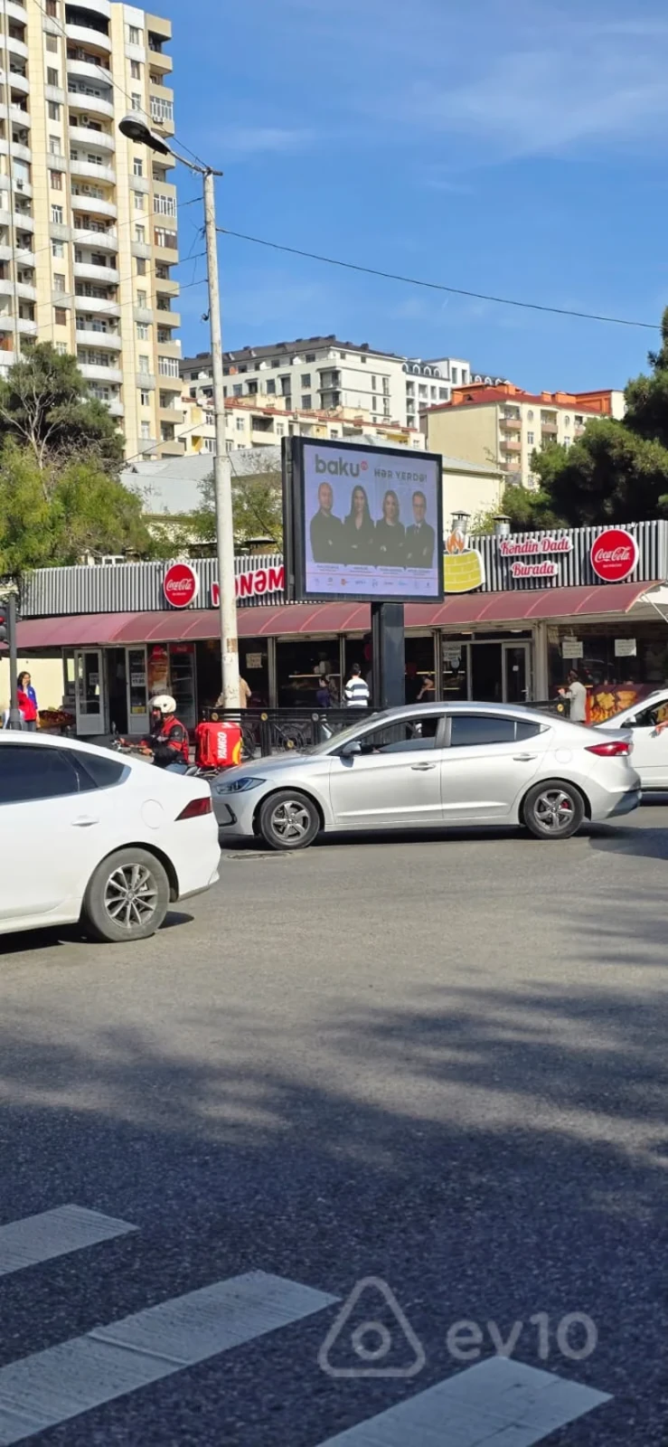 Kirayə verilir 2 otaqlı köhnə tikili 60 m²