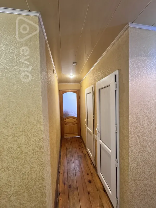 Kirayə verilir 3 otaqlı köhnə tikili 110 m²