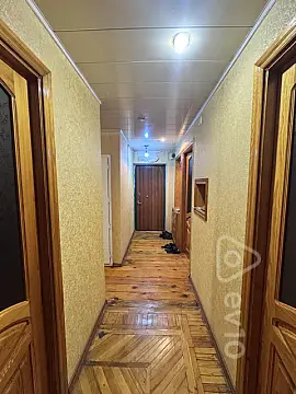 Kirayə verilir 3 otaqlı köhnə tikili 110 m²