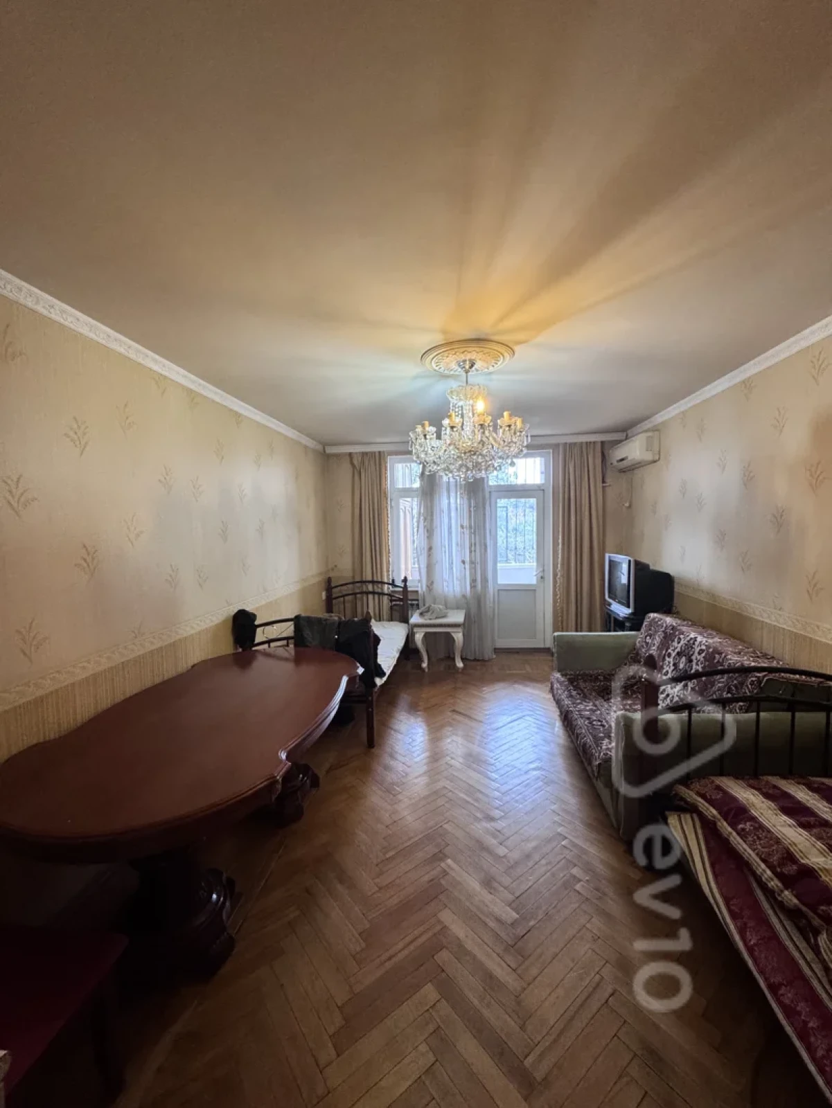 Kirayə verilir 3 otaqlı köhnə tikili 110 m²