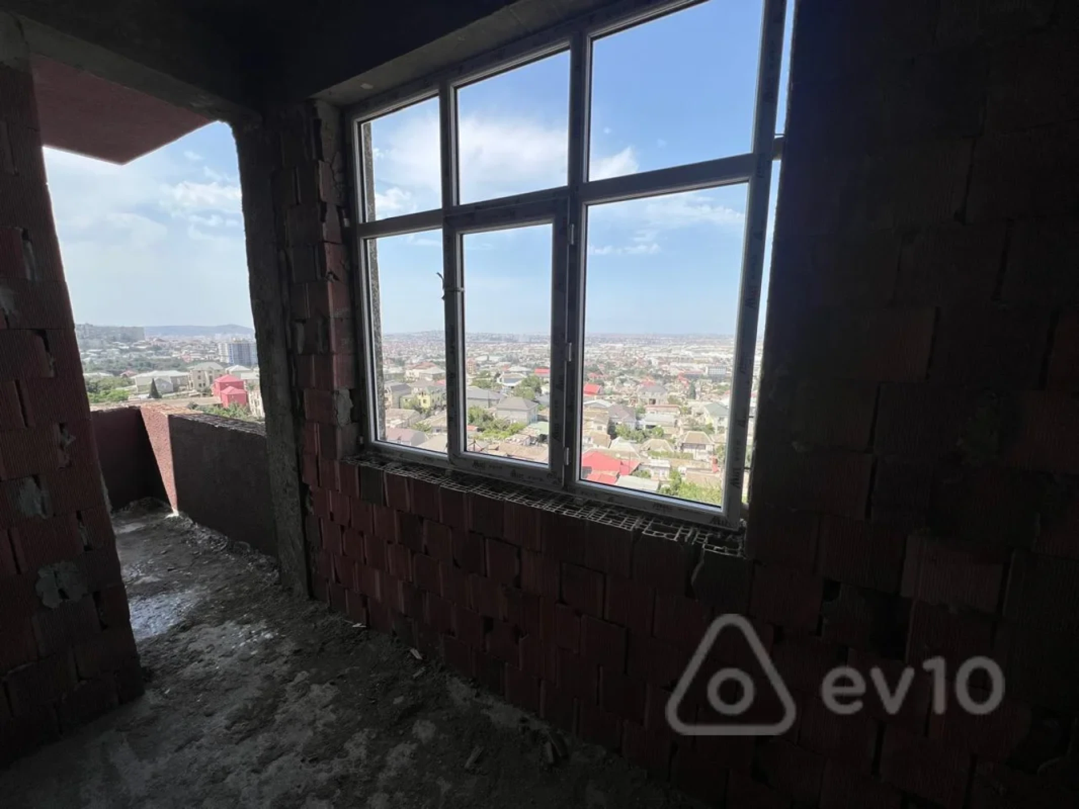 Satılır 3 otaqlı yeni tikili 109 m²