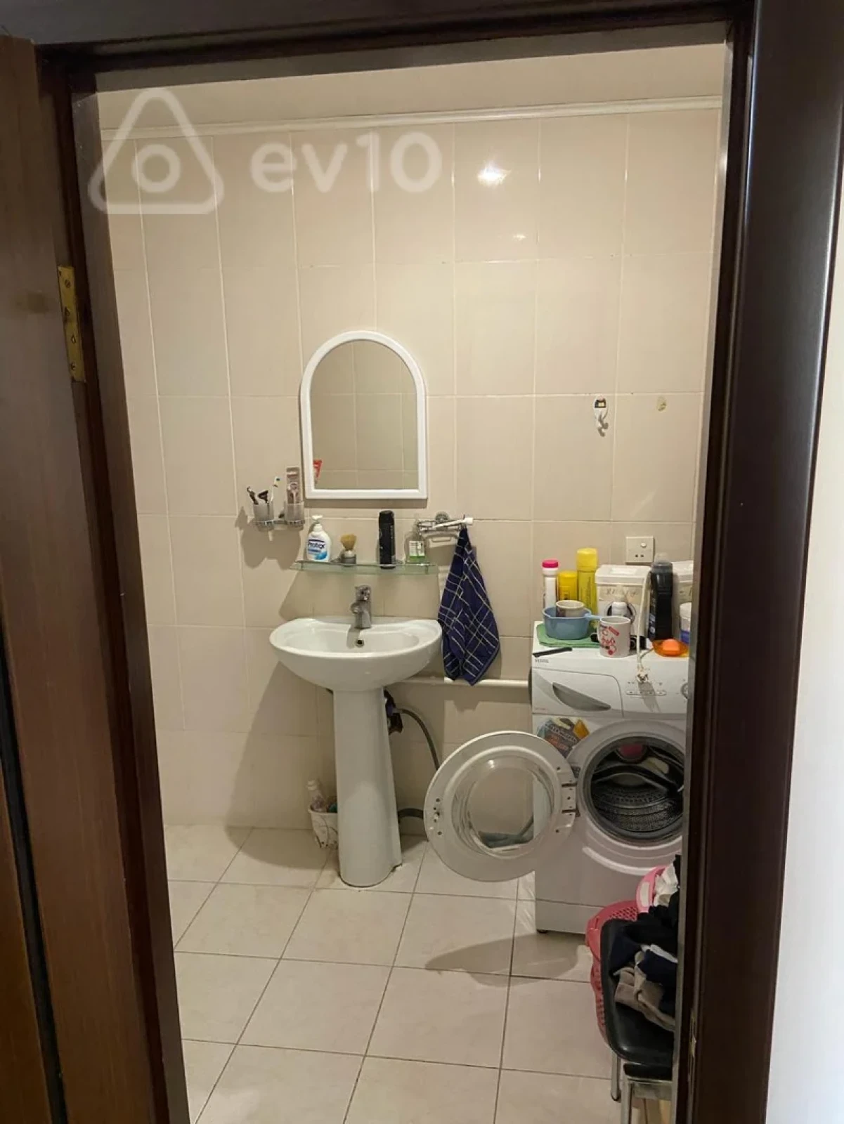 Kirayə verilir 2 otaqlı yeni tikili 61 m²