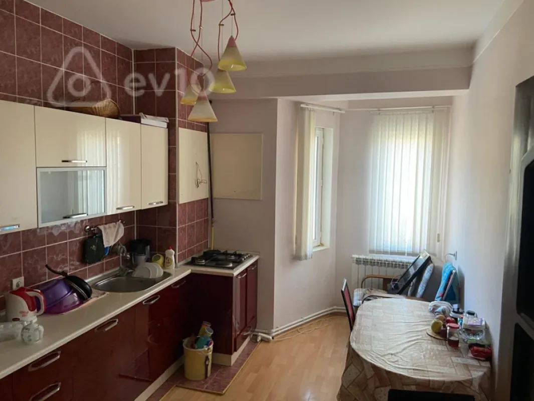 Kirayə verilir 2 otaqlı yeni tikili 61 m²
