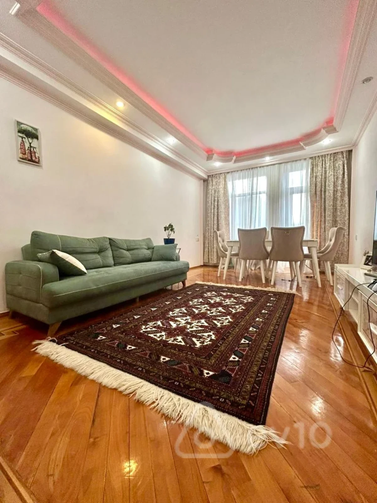 Satılır 3 otaqlı yeni tikili 110 m²