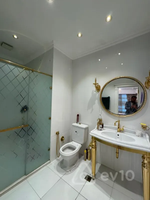 Satılır 4 otaqlı yeni tikili 181 m²