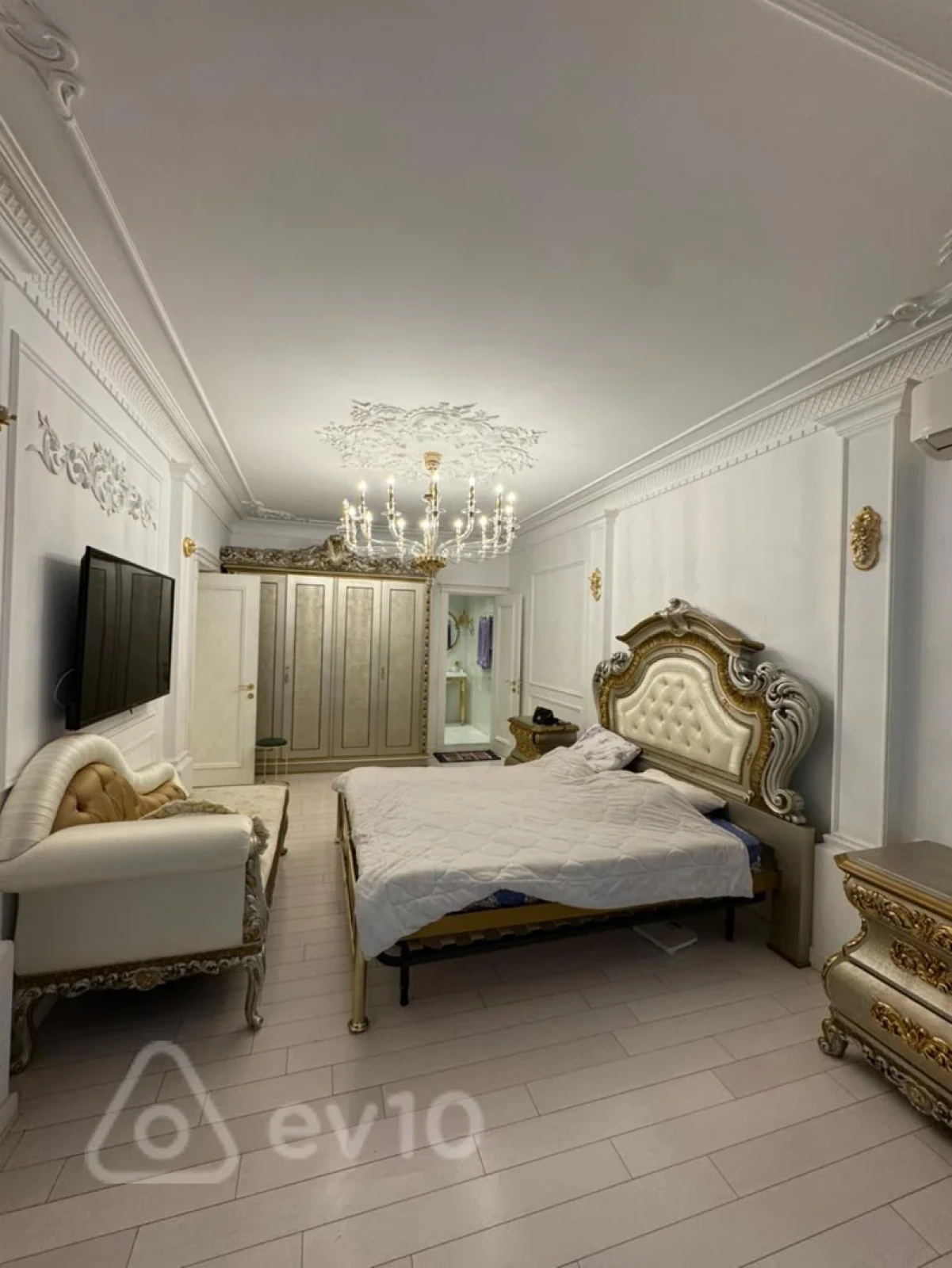 Satılır 4 otaqlı yeni tikili 181 m²