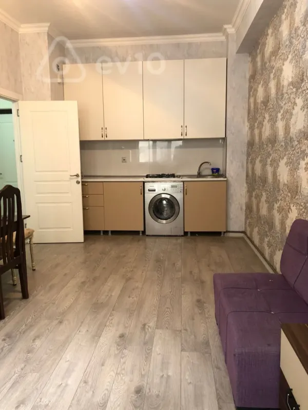 Kirayə verilir 2 otaqlı yeni tikili 45 m²