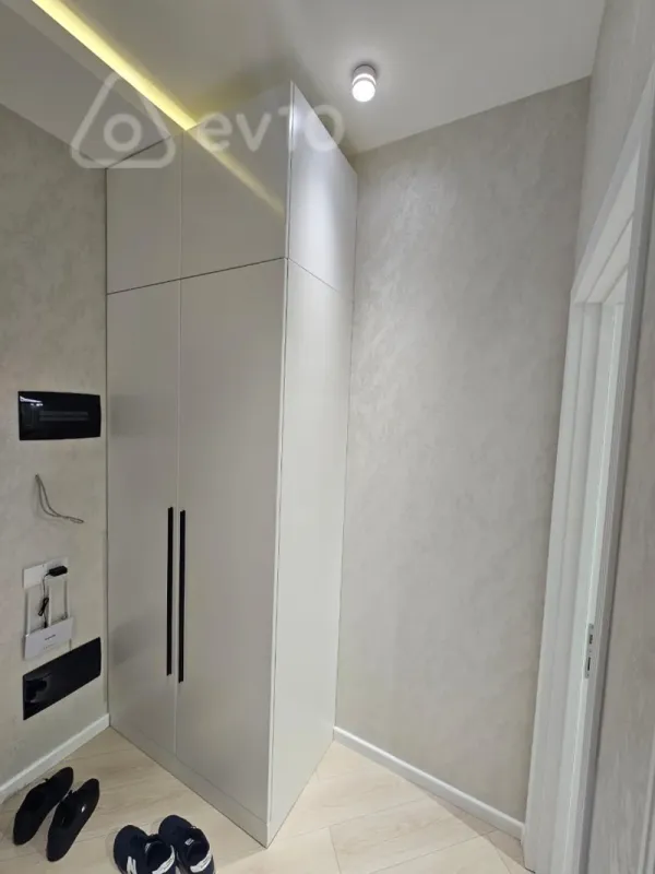 Kirayə verilir 2 otaqlı yeni tikili 62 m²