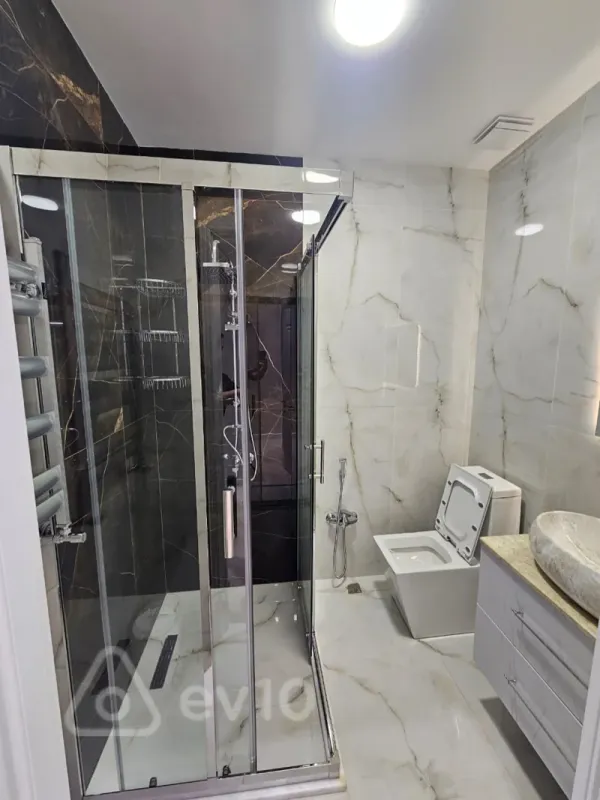 Kirayə verilir 2 otaqlı yeni tikili 62 m²