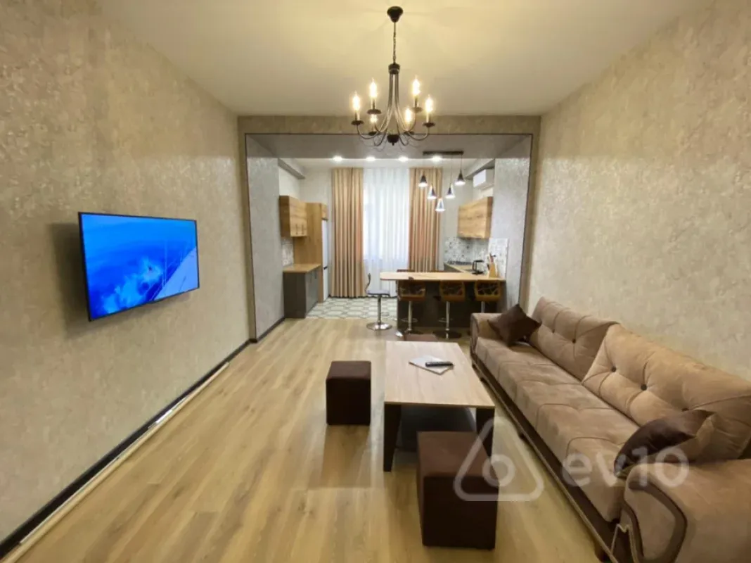 Kirayə verilir 2 otaqlı yeni tikili 70 m²