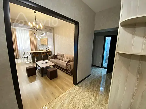 Kirayə verilir 2 otaqlı yeni tikili 70 m²
