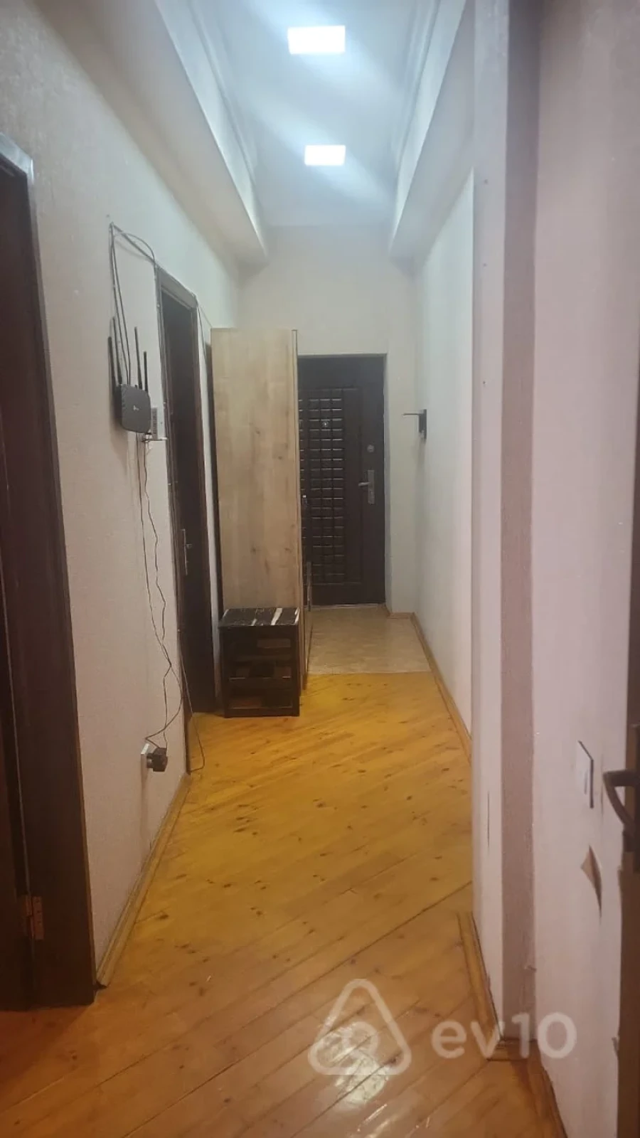 Kirayə verilir 2 otaqlı yeni tikili 70 m²