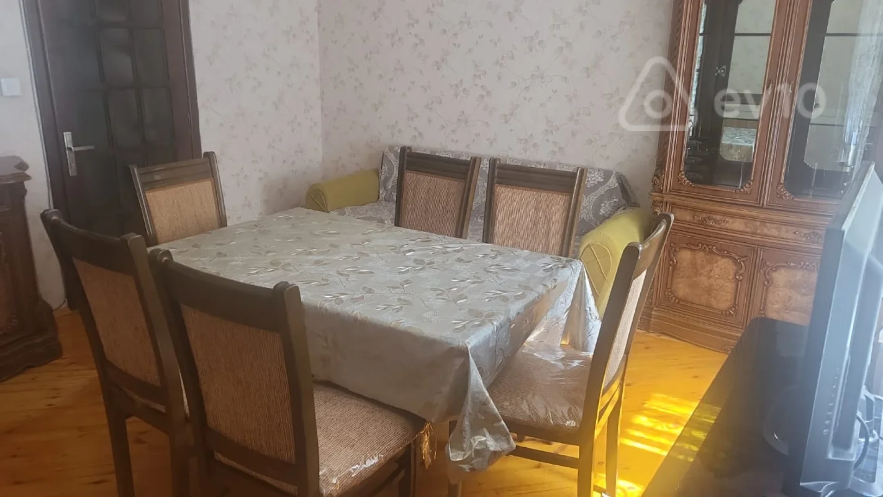 Kirayə verilir 2 otaqlı yeni tikili 70 m²