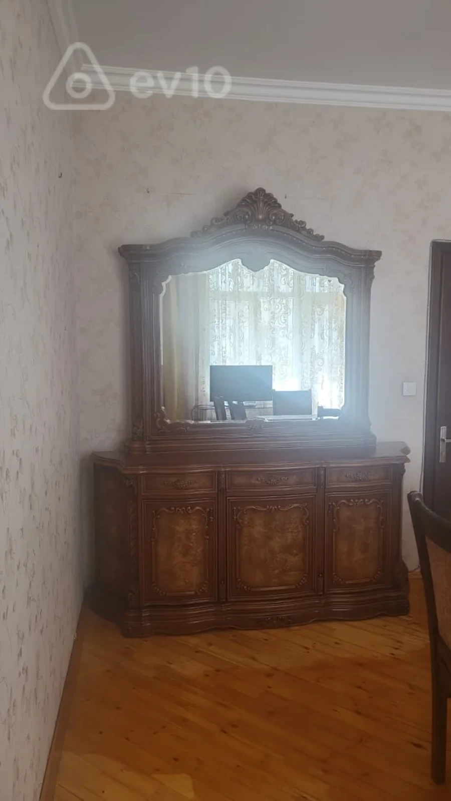 Kirayə verilir 2 otaqlı yeni tikili 70 m²