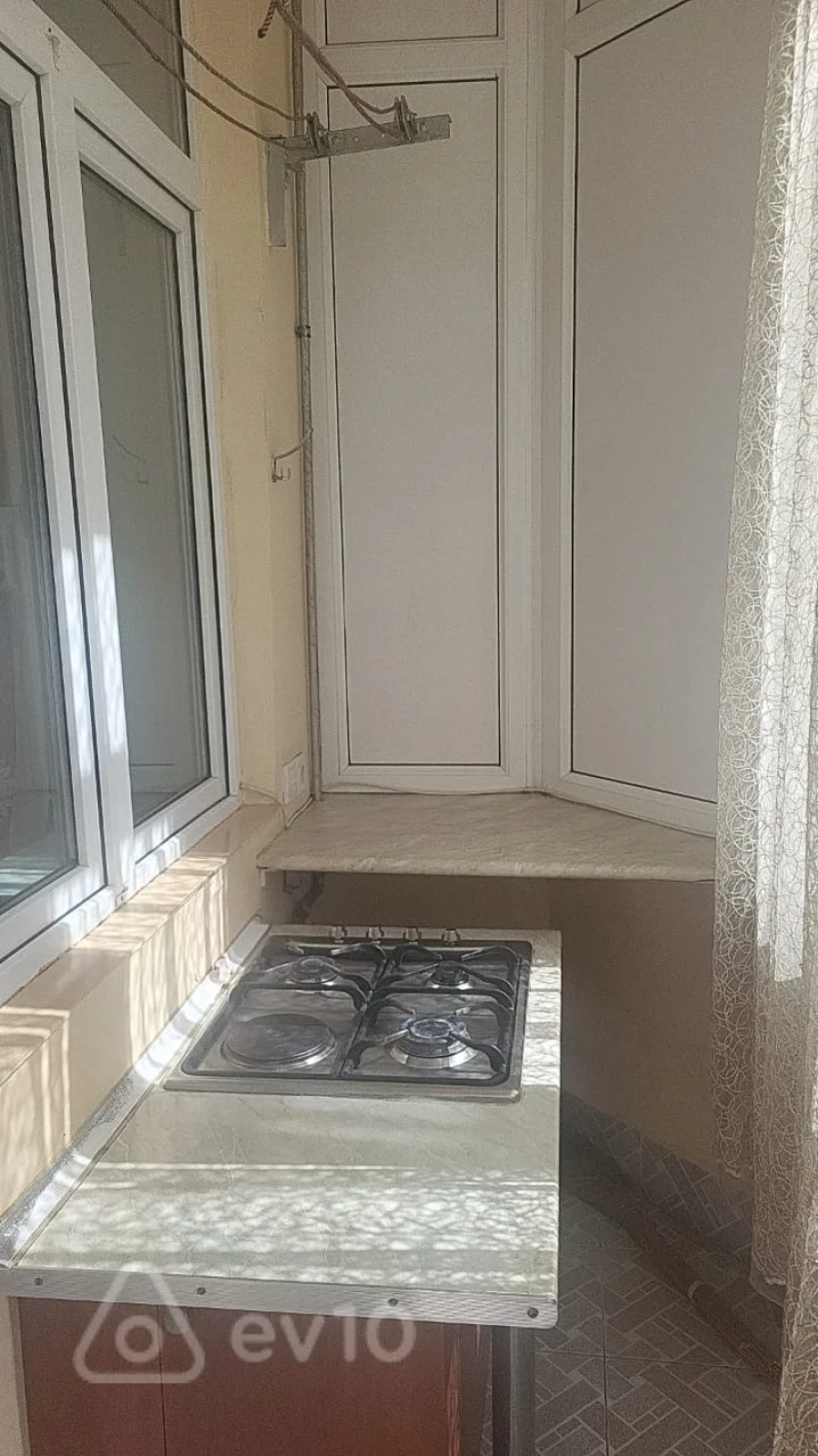Kirayə verilir 2 otaqlı yeni tikili 70 m²