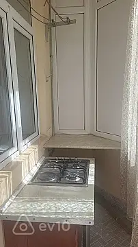 Kirayə verilir 2 otaqlı yeni tikili 70 m²