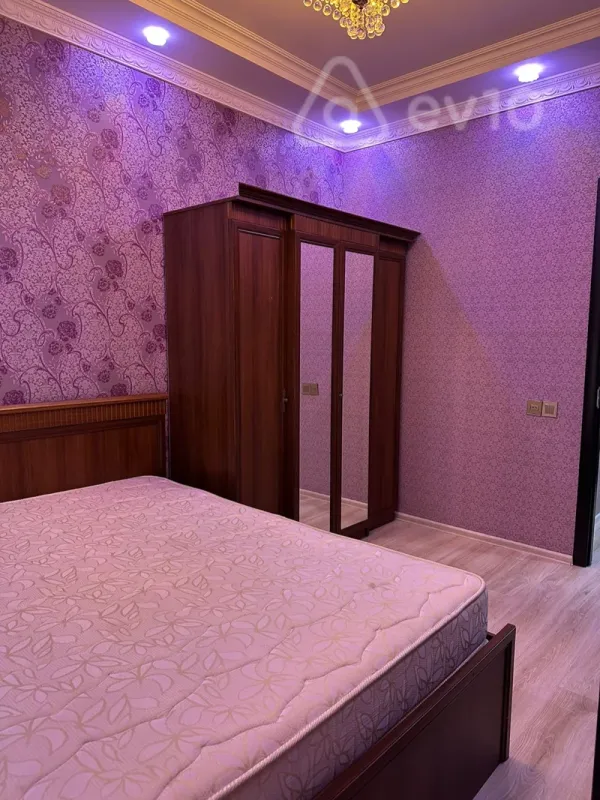 Kirayə verilir 2 otaqlı yeni tikili 64 m²
